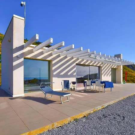 2 Bedroom Stunning In * San Nicola Arcella