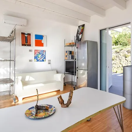 2 Bedroom Stunning In Casa de Férias *