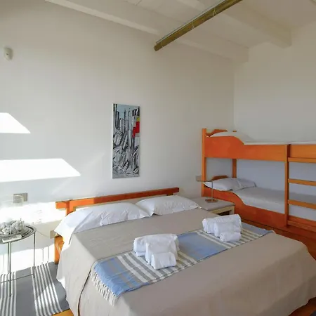 2 Bedroom Stunning In Semesterbostad *