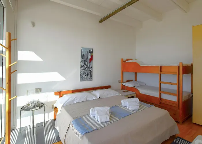 2 Bedroom Stunning In Casa de Férias *